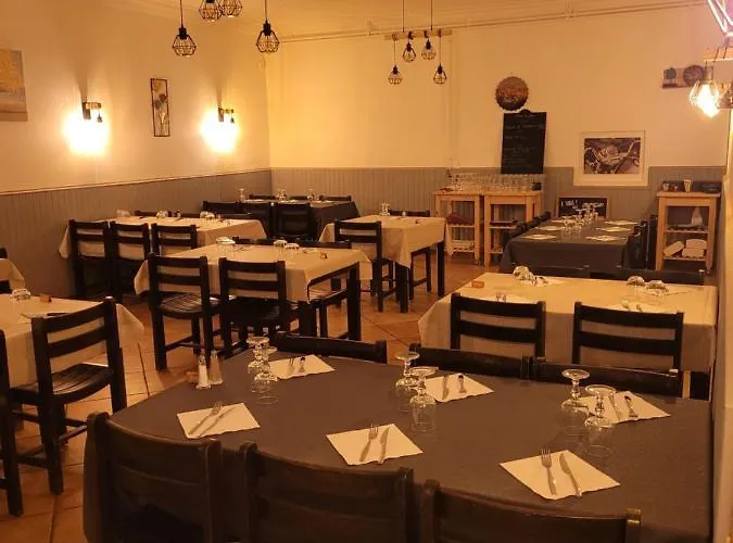 Auberge Le Georges 2* Saint-Georges-de-Mons